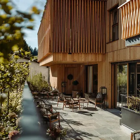 Post Boutique Apartments-3